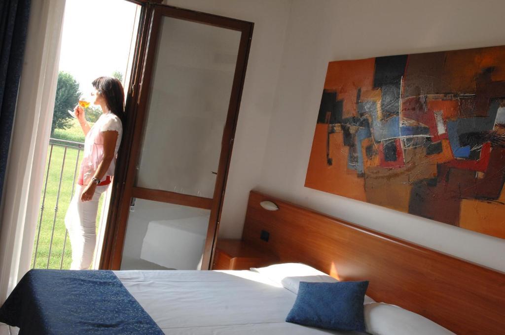 Hotel Scaldaferro Sandrigo Camera foto